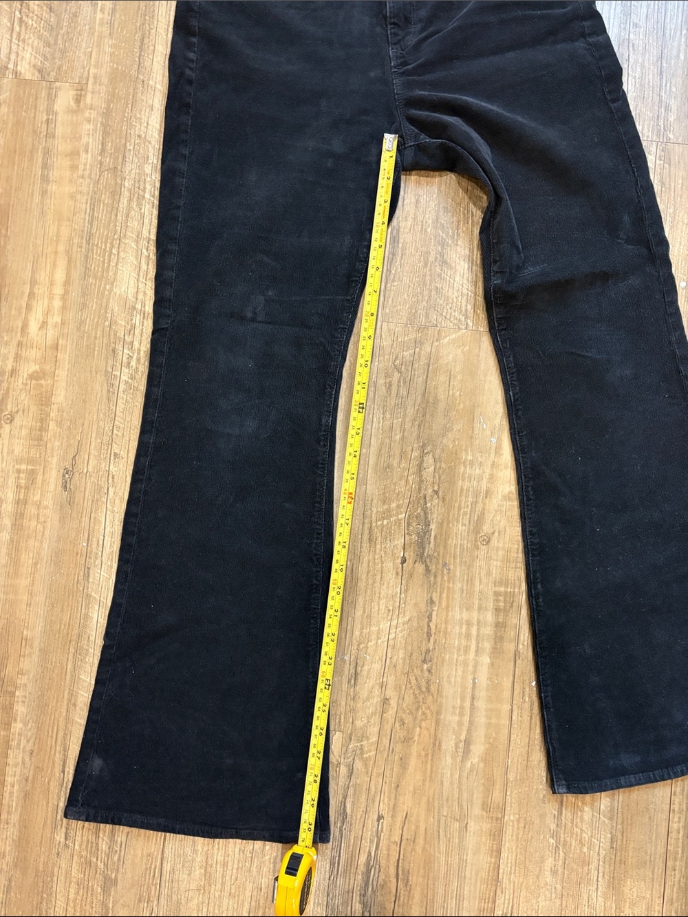 AG Adriano Goldschmied Black Corduroy
MM Farrah Bootcut Pants - Picture 5 of 5